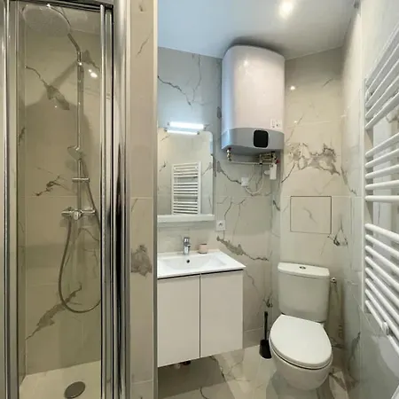 Apartment New 422 Louis - Cosy Center Paris