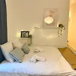 New 422 Suite Louis - Cosy Apartment Paris Center